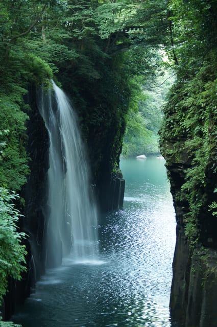 Kyushu: Kamisiki Mikumano Shrine & Takachiho Gorge Day Tour - Frequently Asked Questions