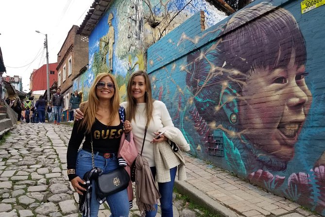 La Candelaria, Mount Monserrate and Gold Museum in One Day in Bogotá - Explore La Candelarias Historic Sites