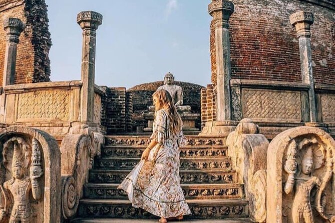 La Ceylon Popular Round Tour in Sri Lanka (8 Day) - Discovering Kandys Cultural and Botanical Gems