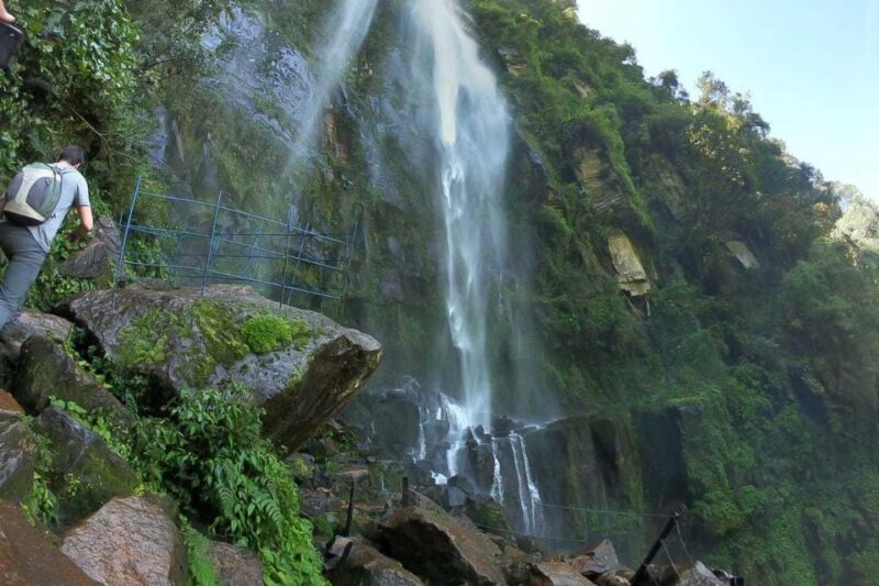 La Chorrera and Chiflon Waterfalls Private Hike Tour - Tour Highlights