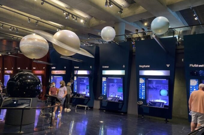 LA: City, Getty Center, and Griffith Observatory Guided Tour - Tour Inclusions