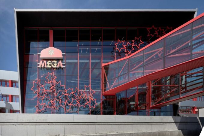La Coruña: Guided Tour at MEGA - World of Estrella Galicia - Exploring Beer Culture at MEGA