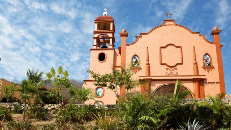 La Crucecita: Huatulco Guided City Tour and Sunset Viewing - Guided Tour Details