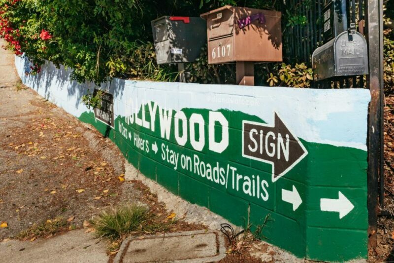 LA: Express Hollywood Sign Guided Walking Tour with Photos - FAQ