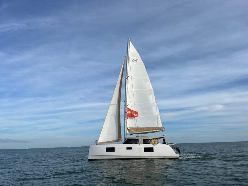 La Flotte, Ile De Ré: Sailing Catamaran Cruise - Cruise Details