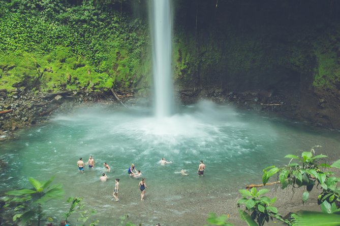 La Fortuna Waterfall Park & Farm to Table Lunch - Key Points
