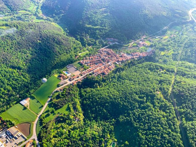 La Garrotxa Volcanoes Half-Day Hot Air Balloon Flight - Frequently Asked Questions