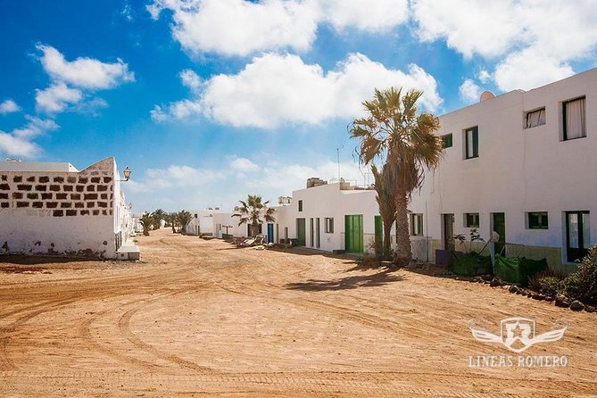 La Graciosa at Your Leisure (Bus Transfer and Return Ferry Ticket) - Preparing for Your Trip