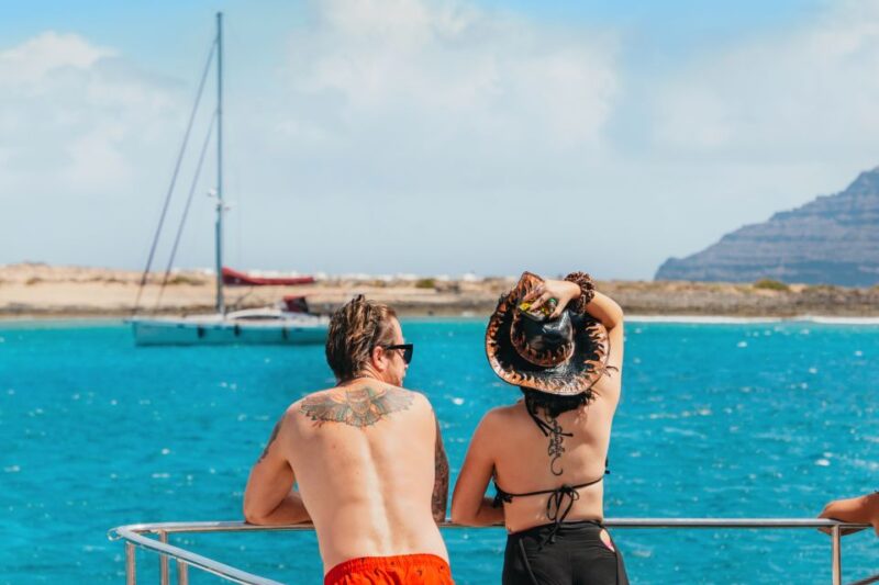 La Graciosa: Island Cruise With Lunch and Water Activities - Exploring Caleta De Sebo