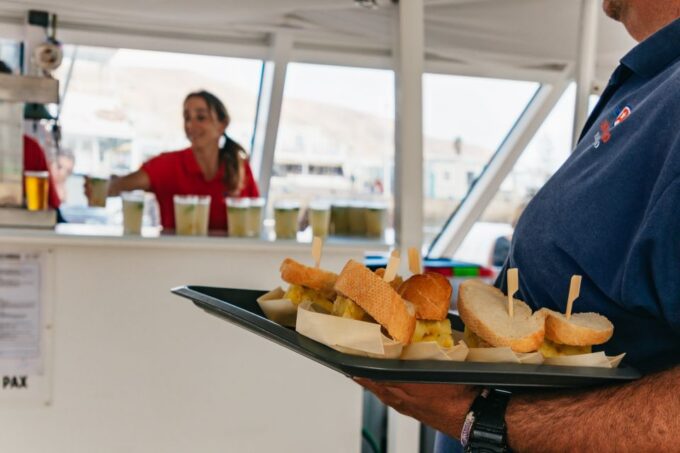 La Graciosa: Island Cruise With Lunch and Water Activities - Recommended Essentials