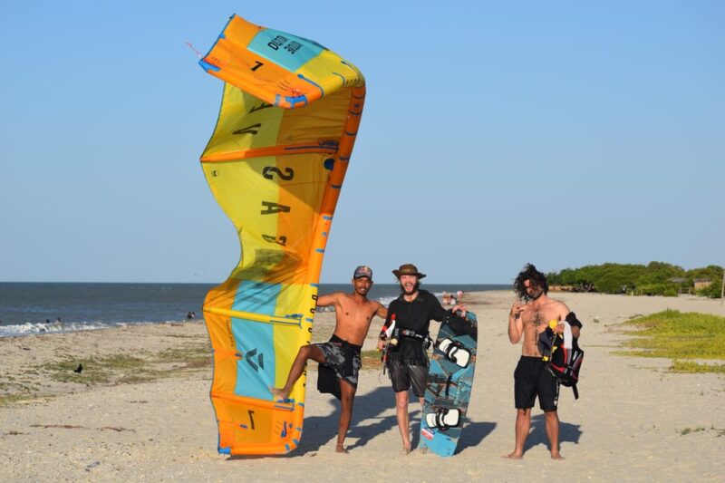 La Guajira: Kitesurfing Experience 4 Days - Included Services