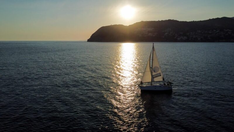 La Herradura-Maro-Nerja: Sailing at Sunset - Sailing Experience