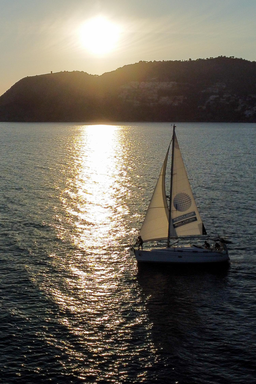 La Herradura-Maro-Nerja: Sailing at Sunset - Inclusions