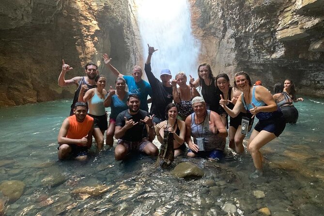 La Leona Waterfall Adventure Hike (Private Tour) - Location and Reviews