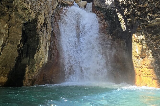 La Leona Waterfall and Lunch From Playa Del Coco - Nearby Attractions