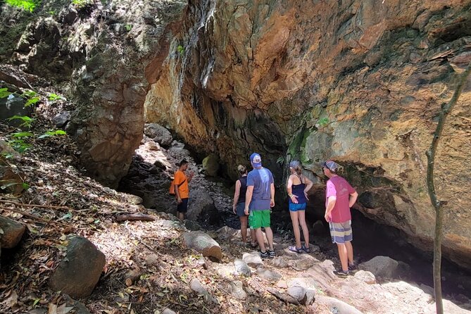 La Leona Waterfall Hike and Natural Hot Springs Tour - Transportation and Amenities