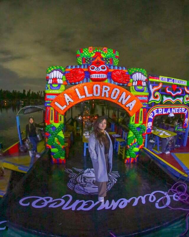 La Llorona, Live Show in the Canals of Xochimilco. - Exploring the Xochimilco Canals