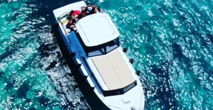 La Maddalena Archipelago: Boat Tour With Lunch! - Visiting Smaller Islands