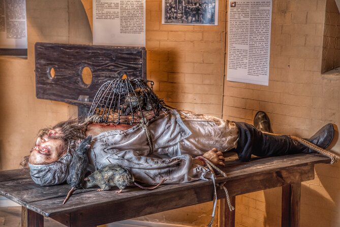 LA Medieval Torture Museum Ticket With Audio Guide and Ghost Hunting - Exploring the Museum