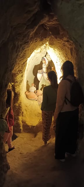 La Mota Fortress: a Tour of a Historic Frontier Town - Exploring the Fortress Entrance and Subway Passage