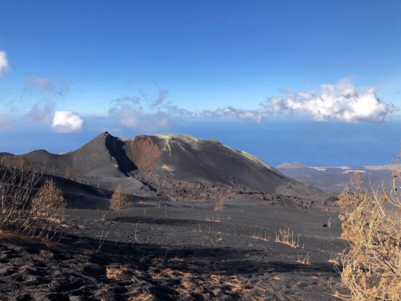 La Palma: Guided Tour to Tajogaite Volcano With Transfer - Pickup and Meeting Points