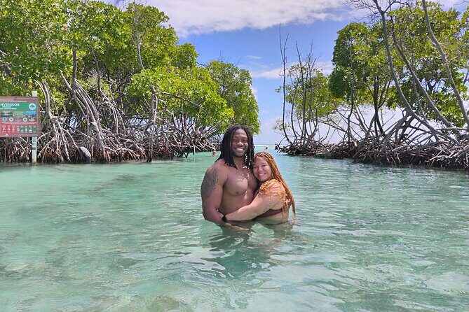 La Parguera Boat Charter with Captain: Kayak & Snorkel - The Sum Up