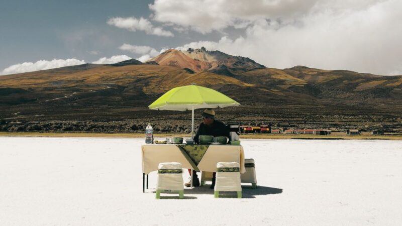La Paz: 1-Day Uyuni Salt Flats Tour by Flight With Hotel - Key Points