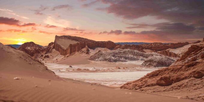 La Paz: 3 Day Tour to the Salar De Uyuni and San Pedro De Atacama - Reserve Now and Pay Later