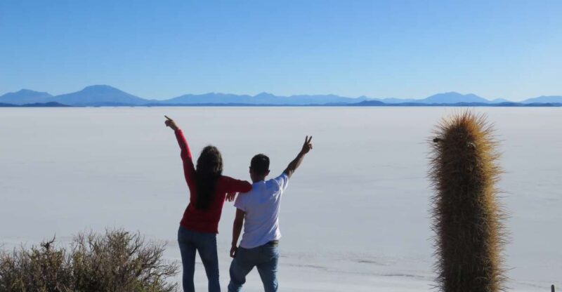La Paz: 5-Day Uyuni Salt Flats by Bus With Private Hotels. - Itinerary Highlights