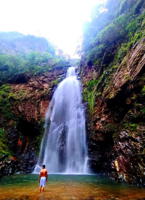 La Paz, Caranavi Waterfalls Tour Private - Key Stops
