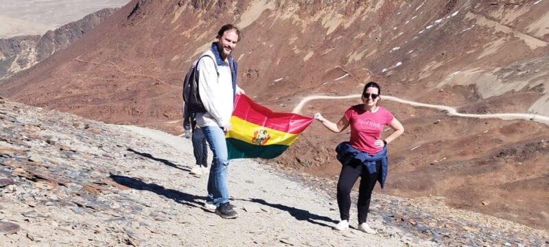 LA PAZ: GUIDED TOUR CHACALTAYA + VALLEY OF THE MOON - Inclusions and Exclusions