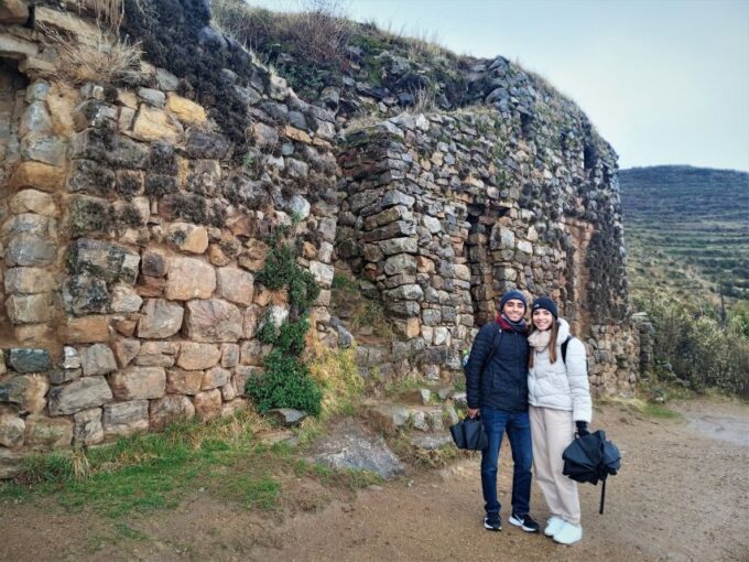 La Paz: Lake Titicaca & Sun Island 2 Day Guided Trip - Meeting Time and Location