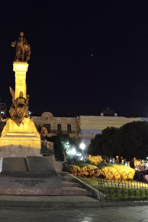 La Paz: Night Tour With Cable Car Ride - Transportation and Group Details