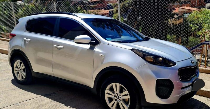 La Paz: Private Transfer From La Paz Hotels to El Alto Airport - Key Points