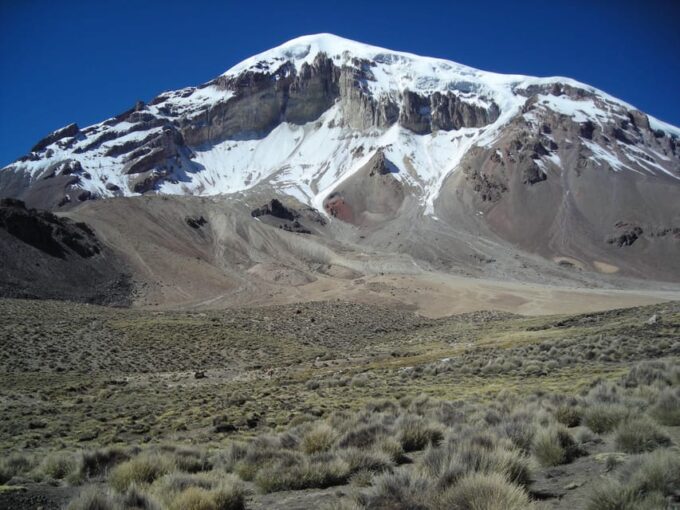 La Paz: Sajama Tour, Uyuni Salt Flats, San Pedro De Atacama - Discovering Uyuni Salt Flats