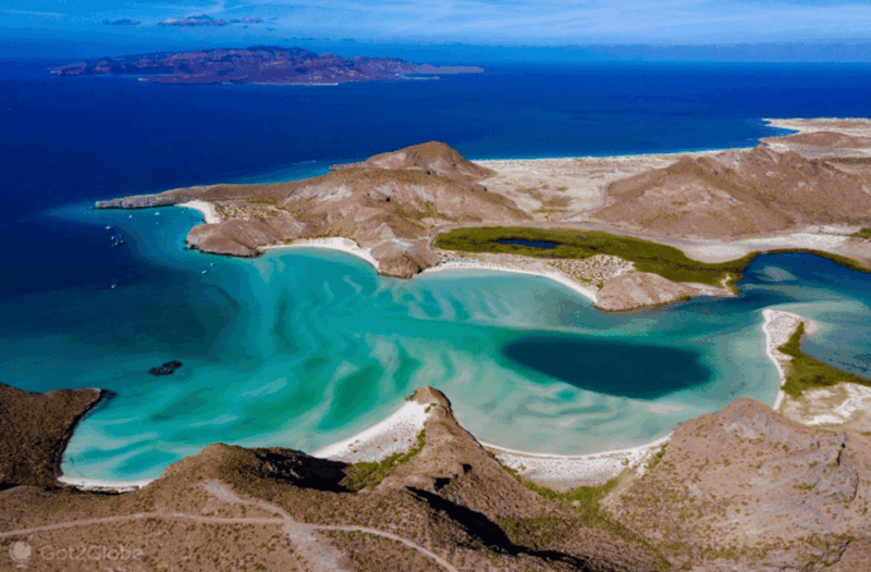 La Paz: Stand Up Paddle Boarding Experience in Balandra Bay - Location and Environment