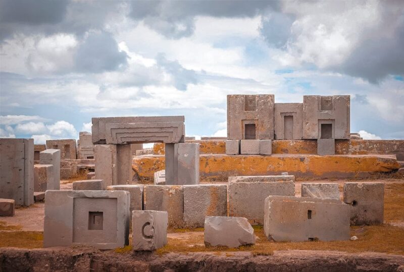 La Paz: Tiwanaku and Puma Punku Private Tour With Lunch - Included in the Tour