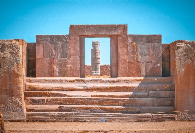 La Paz: Tiwanaku Shared Tour With Lunch + Tour Guide - Reservation