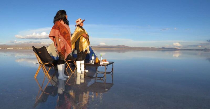 La Paz: Uyuni Salt Flats Tour by Bus - Itinerary