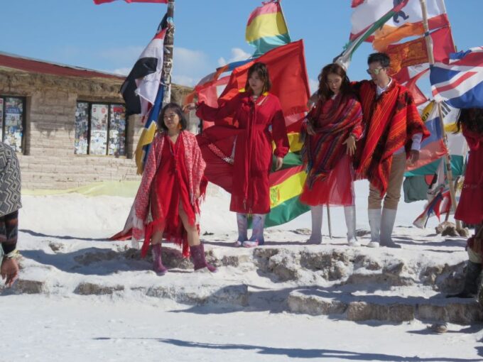 La Paz: Uyuni Salt Flats Tour by Bus - Frequently Asked Questions