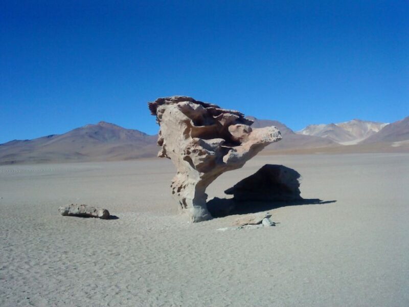 La Paz: Uyuni Tour Ending in Atacama, Chile by Bus. - Customer Reviews