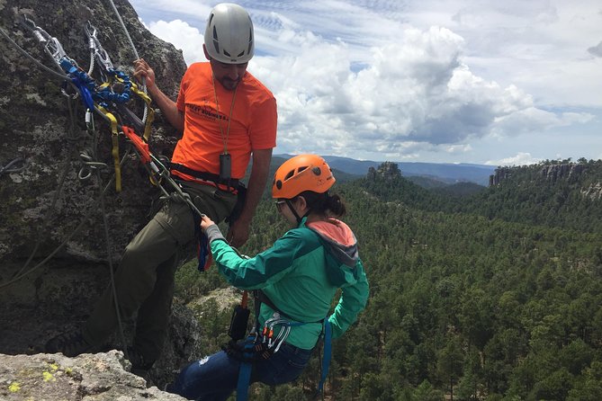 La Pirámide Park // VIA FERRATA, RAPPEL, ZIPLINE - Rappelling and Zipline Thrills
