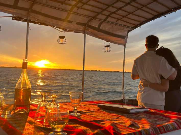 La Rochelle - 2-Hour Chilled Cruise for Friends - Included Amenities