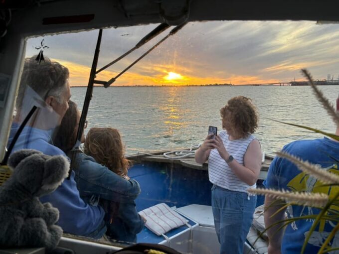 La Rochelle - 2-Hour Chilled Cruise for Friends - Customer Reviews
