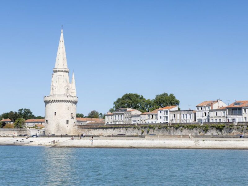 La Rochelle: Entry Ticket to the 3 Towers - Tower Highlights and History