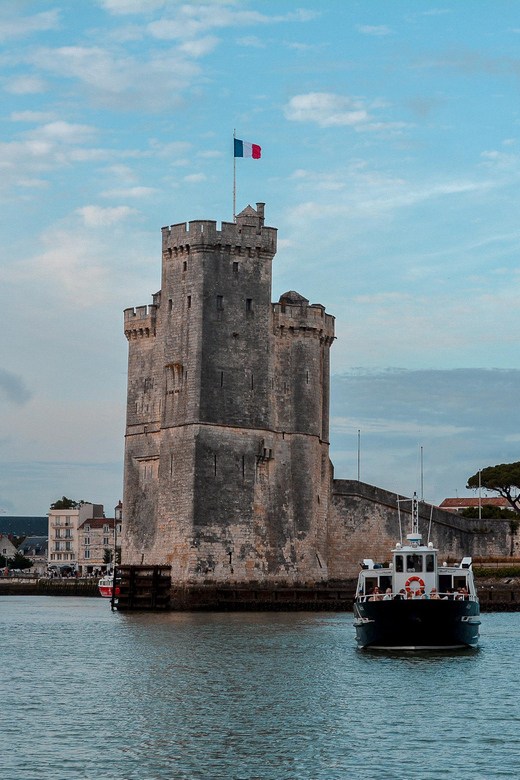 La Rochelle: Fort Boyard at Sunset (2h00) - Booking Information
