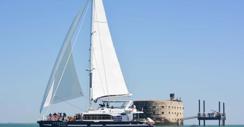 La Rochelle: Fort Boyard by Sail (3h30) - Key Points