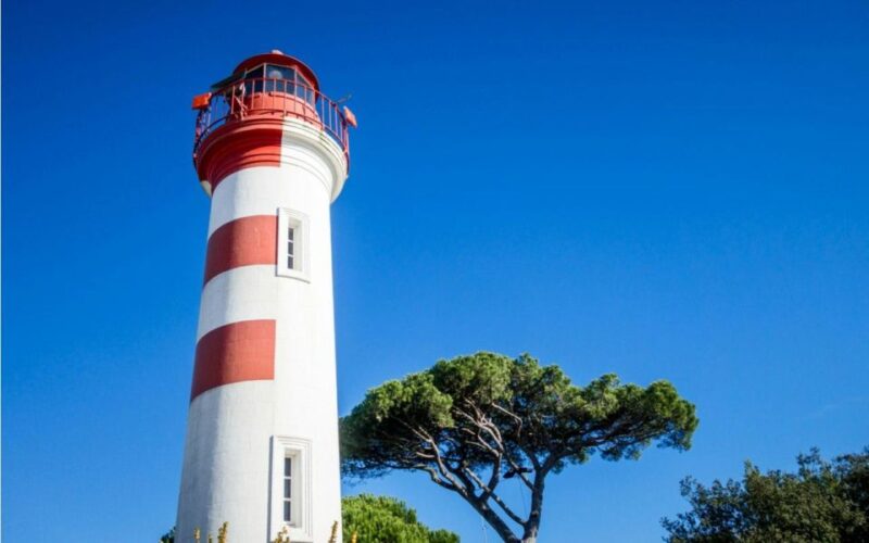 La Rochelle: Gems of The Port Quest Experience - Discovering La Rochelles Slavery History