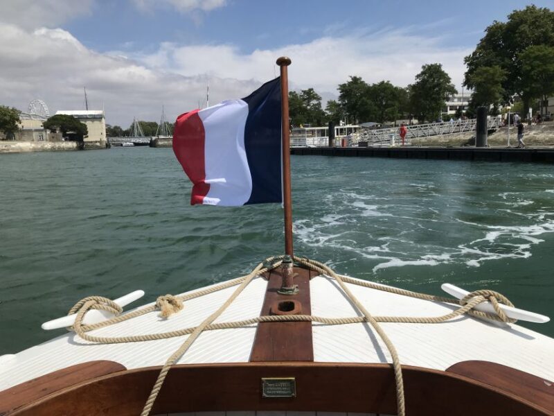 La Rochelle: Les Minimes and Bay Boat Tour - Directions
