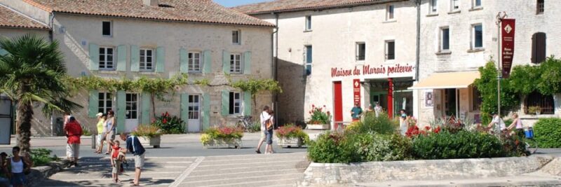 La Rochelle: Marais Poitevin Private Guided Tour by Car - Historical and Ecological Significance